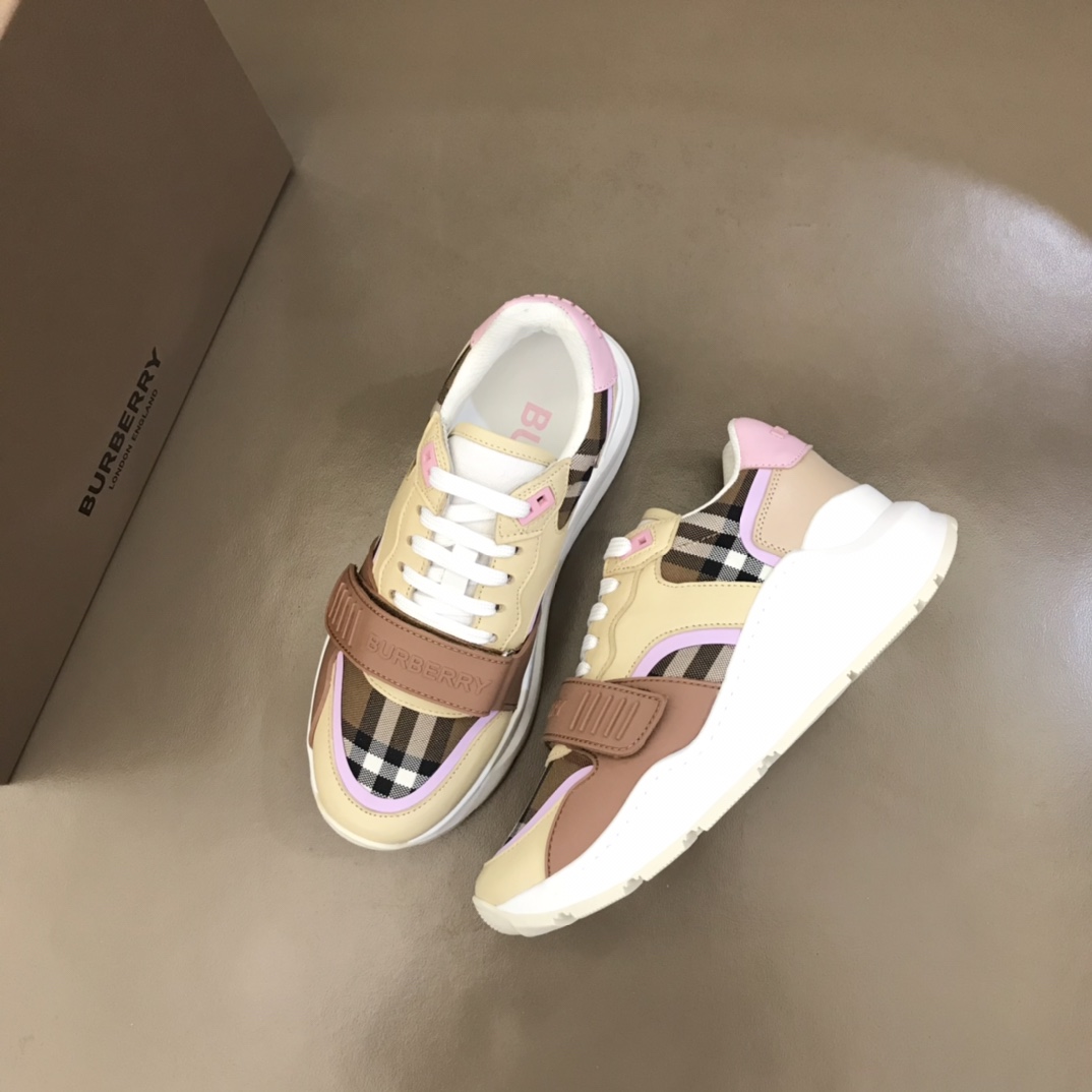 Bv*b*rry Sneakers 01