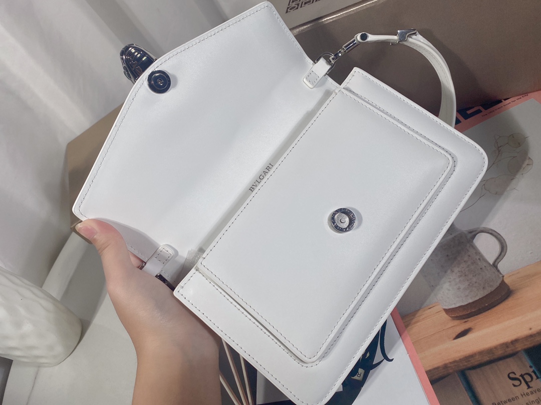 Bvlga Serpenti in Love Bag White