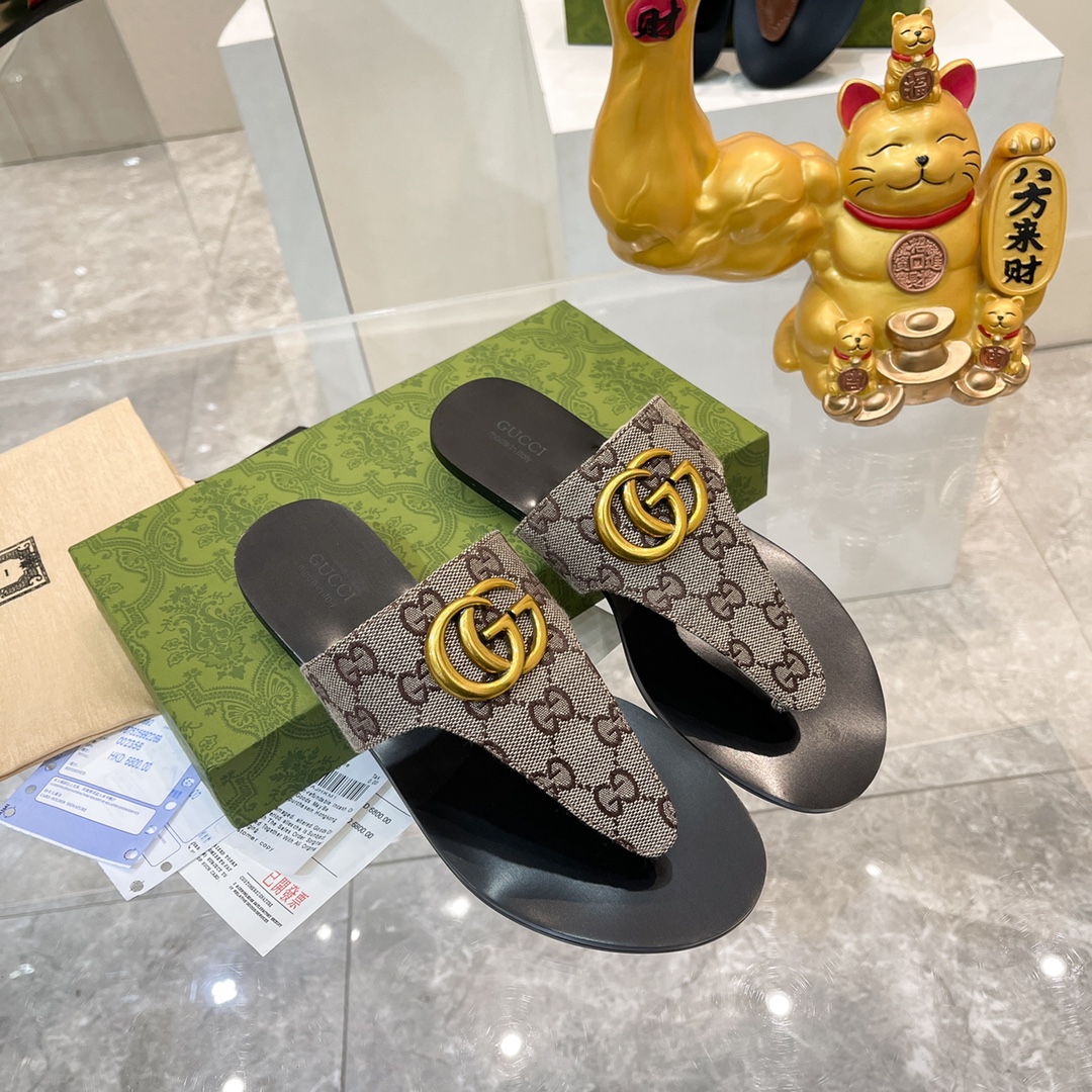 Gvc*1 Slippers 01