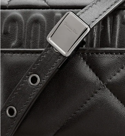 D10r 30 Montaigne Pouch With Shoulder Bag