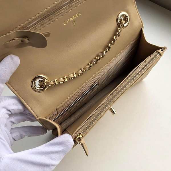 Bagsaaa Ch**el WOC Gold Hardware Lambskin Chevron Beige - 20x12x4.5cm