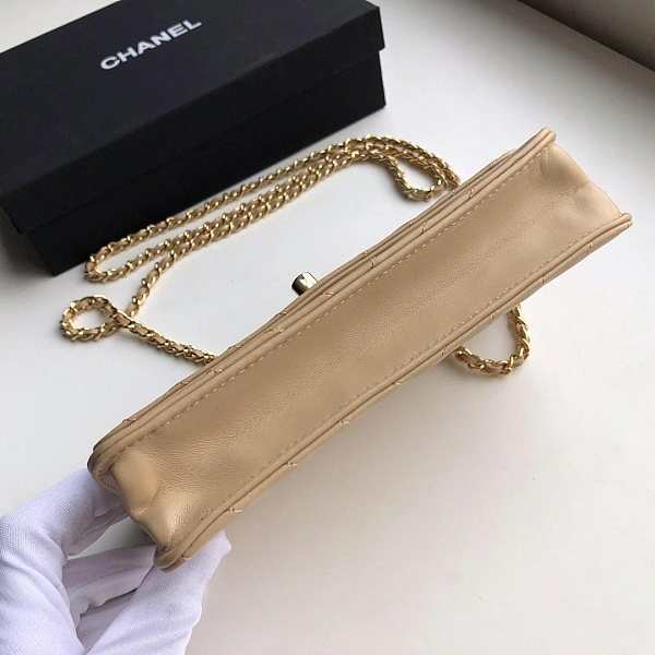 Bagsaaa Ch**el WOC Gold Hardware Lambskin Chevron Beige - 20x12x4.5cm