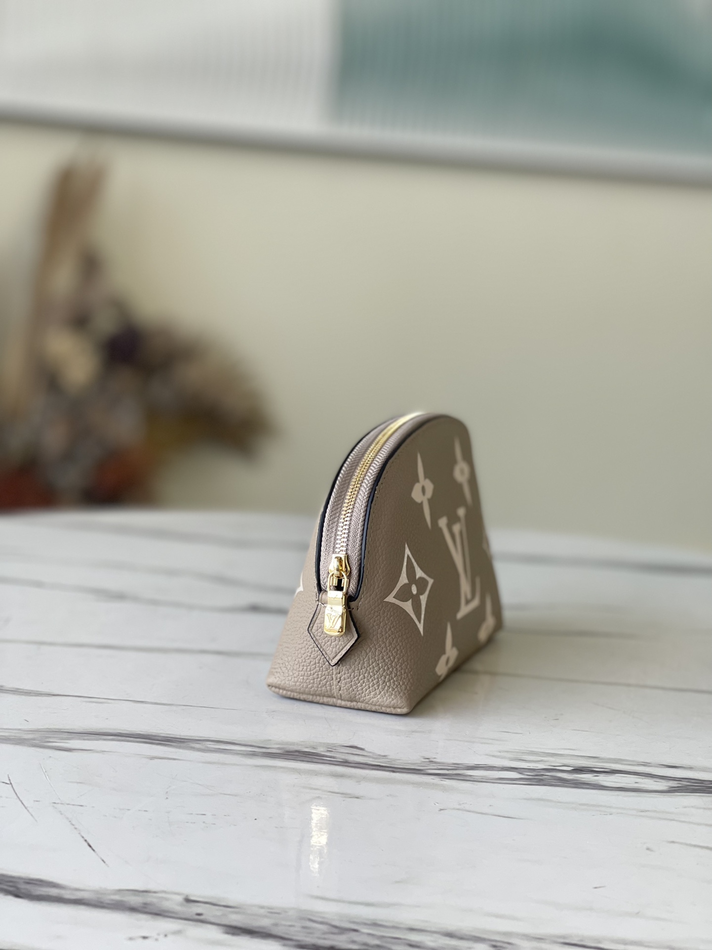 Bagsaaa L0vis Vvtt0n Cosmetic Pouch PM Creme - 19 x 12 x 6 cm