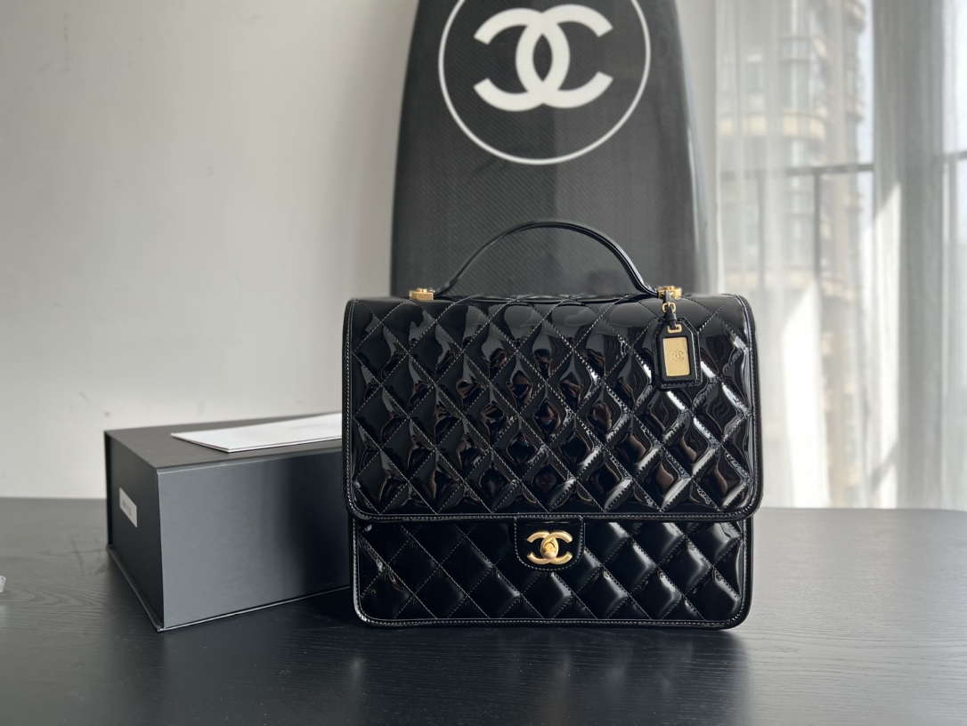 Bagsaaa Ch**el Backpack Patent Calfskin Black AS3662 - 31.5x31x9 cm
