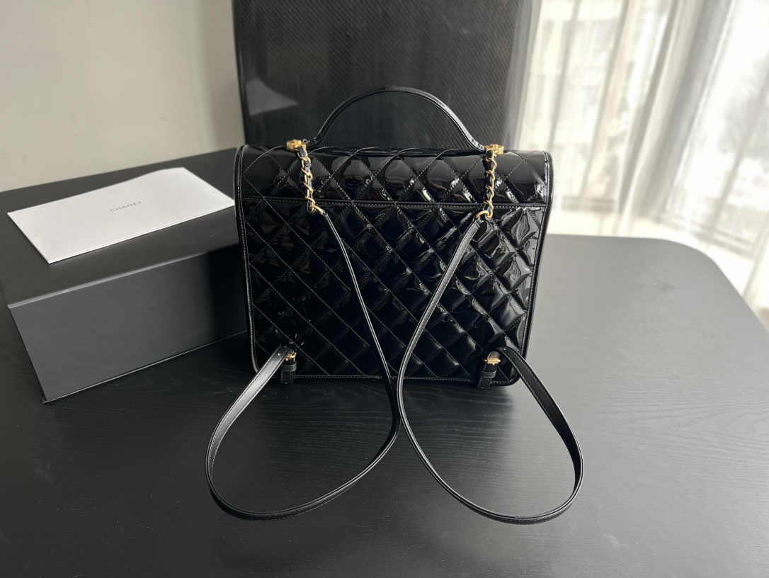 Bagsaaa Ch**el Backpack Patent Calfskin Black AS3662 - 31.5x31x9 cm