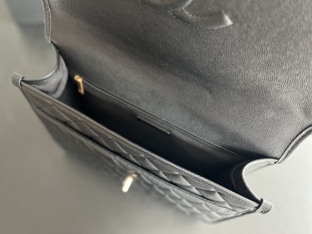 Bagsaaa Ch**el Backpack Calfskin gold tone metal black - 31.5cmx31cmx9cm