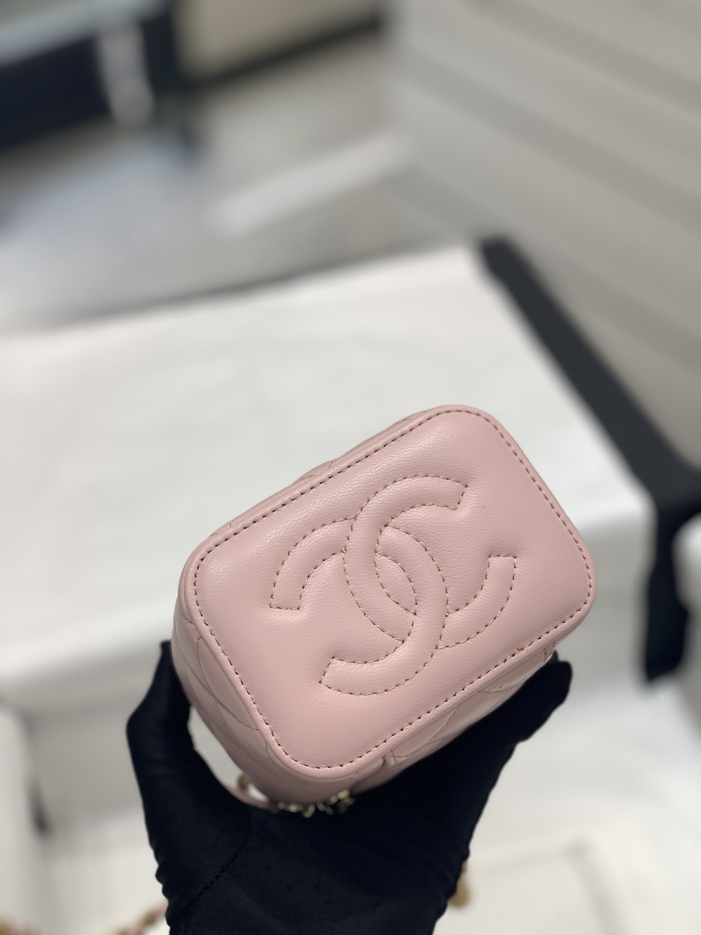 Bagsaaa Ch**el Clutch With Chain AP1447 Pink Lambskin - 8.5-11-7cm