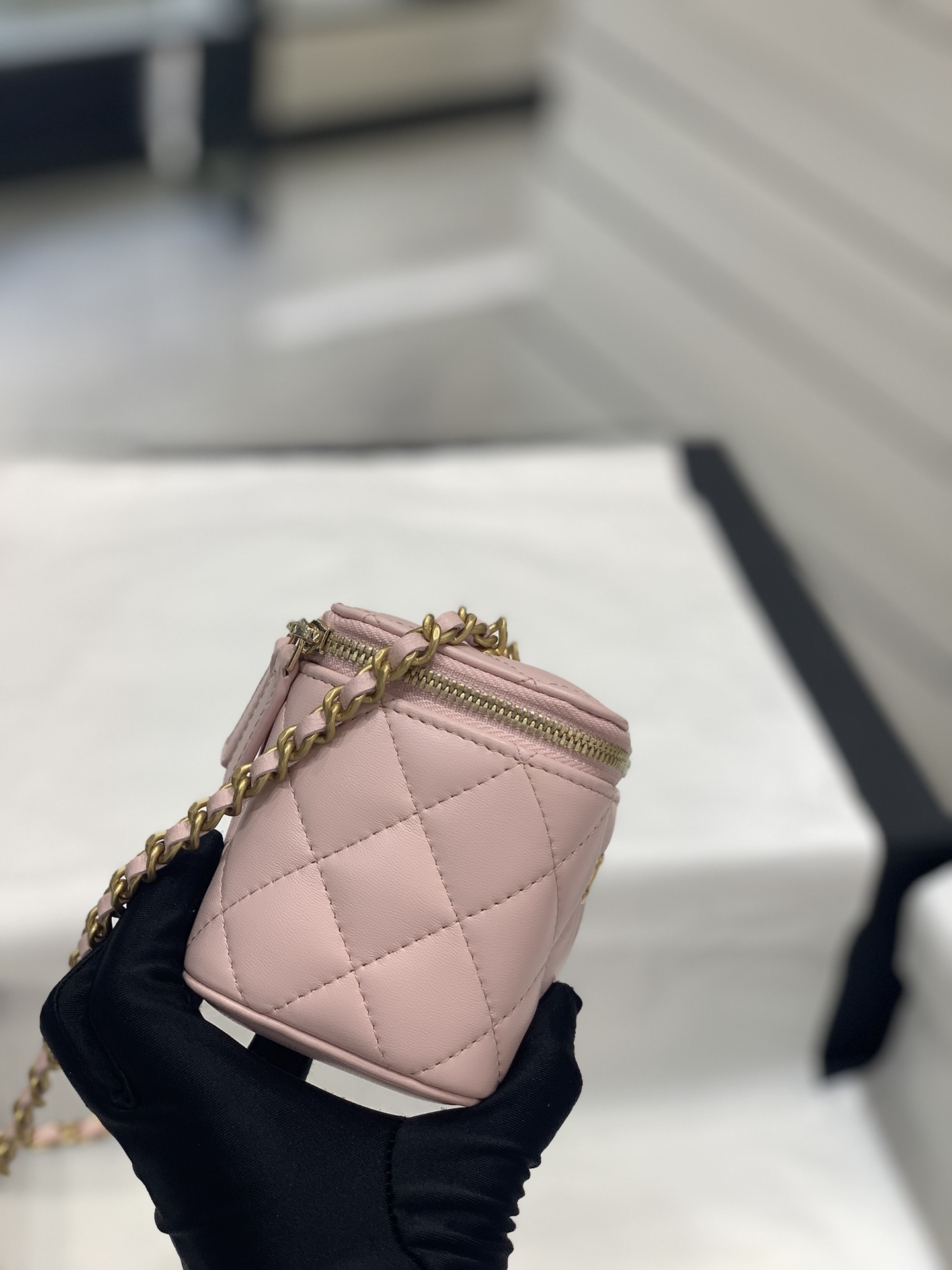 Bagsaaa Ch**el Clutch With Chain AP1447 Pink Lambskin - 8.5-11-7cm