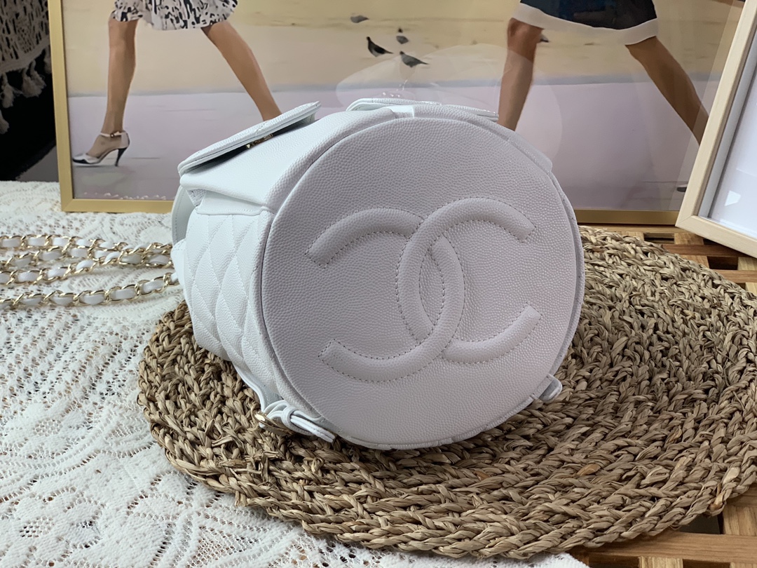 Bagsaaa Ch**el 22S Backpack in White Caviar - 16 x 26 x 15 cm