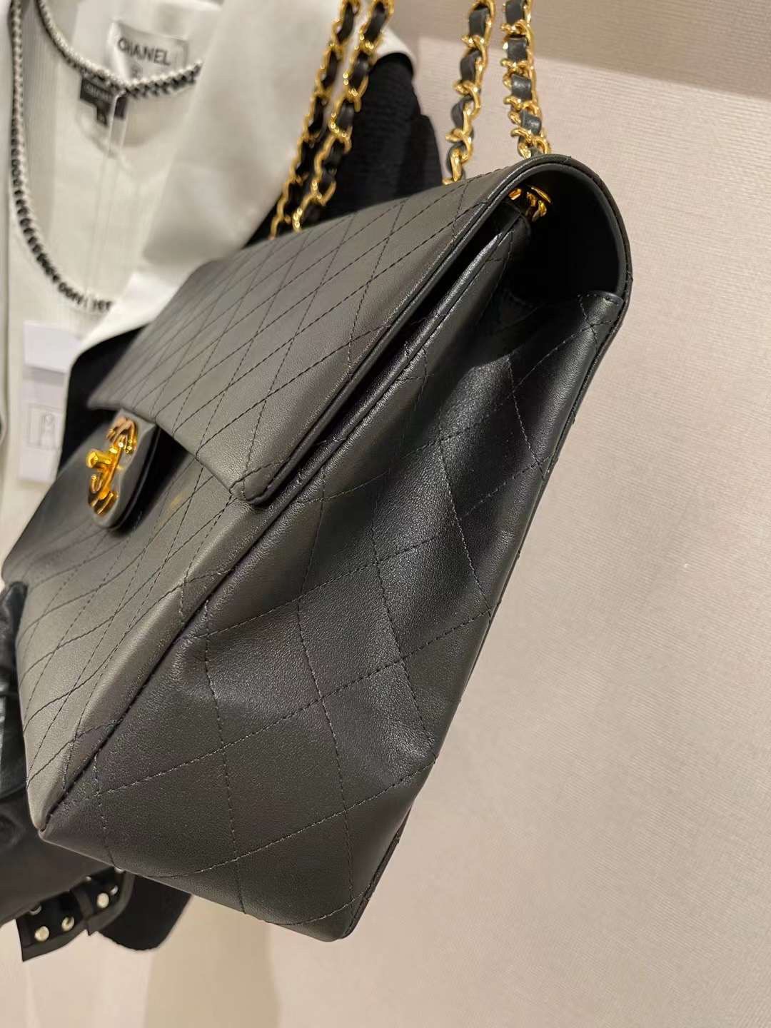 Bagsaaa Ch**el Vintage Single Flap Bag - 35cm
