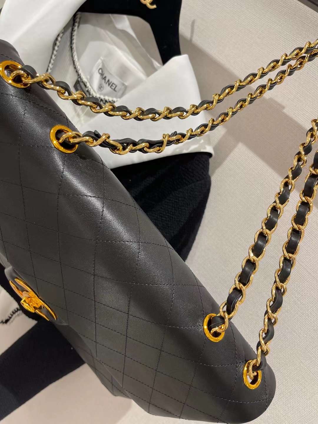 Bagsaaa Ch**el Vintage Single Flap Bag - 35cm