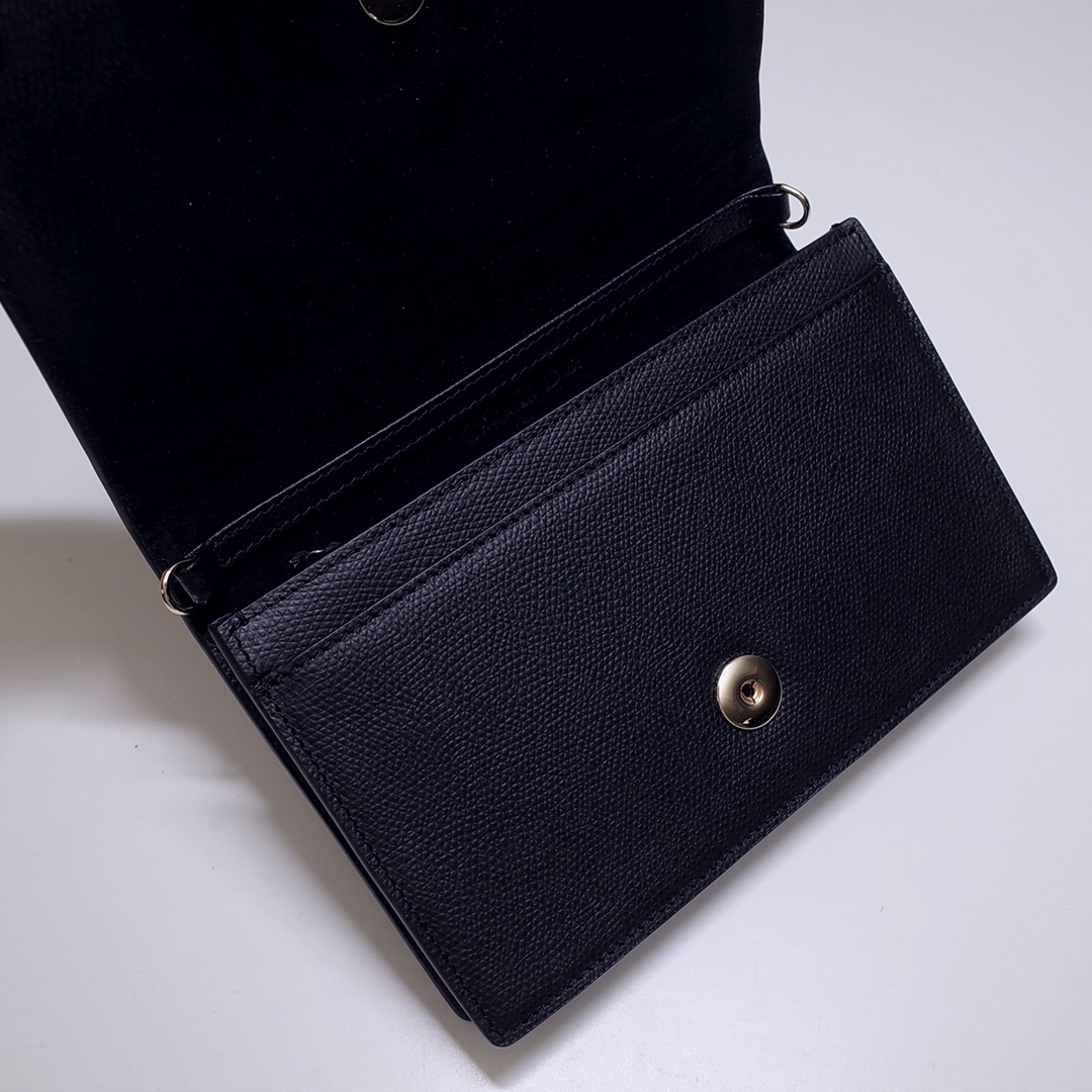 Bagsaaa D10r 2-IN-1 30 MONTAIGNE POUCH BLACK - 19 x 12.5 x 4 cm