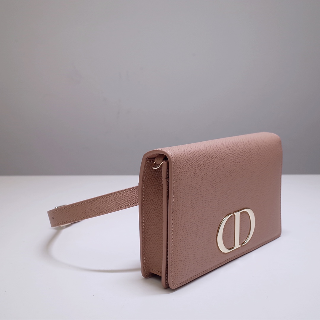 Bagsaaa D10r 2-IN-1 30 MONTAIGNE POUCH PINK - 19 x 12.5 x 4 cm