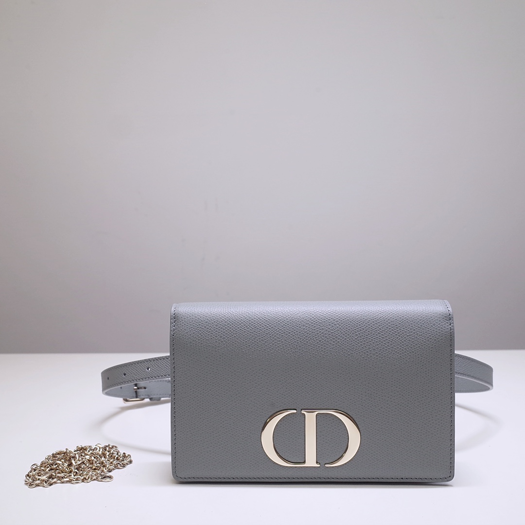Bagsaaa D10r 2-IN-1 30 MONTAIGNE POUCH BLUE - 19 x 12.5 x 4 cm