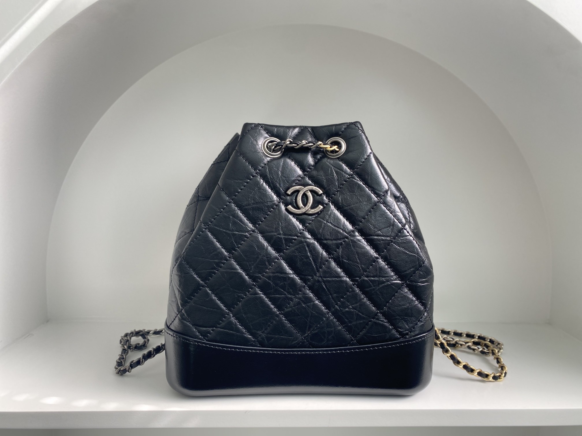 Bagsaaa Ch**el BLACK QUILTED AGED CALFSKIN SMALL GABRIELLE BACKPACK - 26x25x11cm