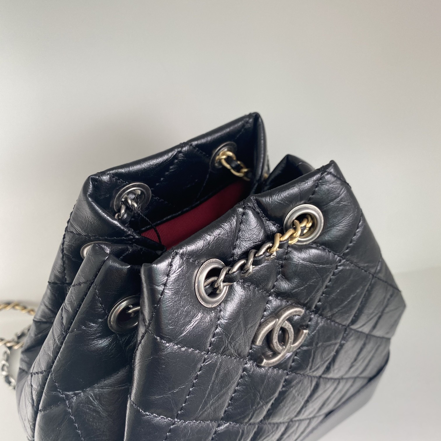 Bagsaaa Ch**el BLACK QUILTED AGED CALFSKIN SMALL GABRIELLE BACKPACK - 26x25x11cm