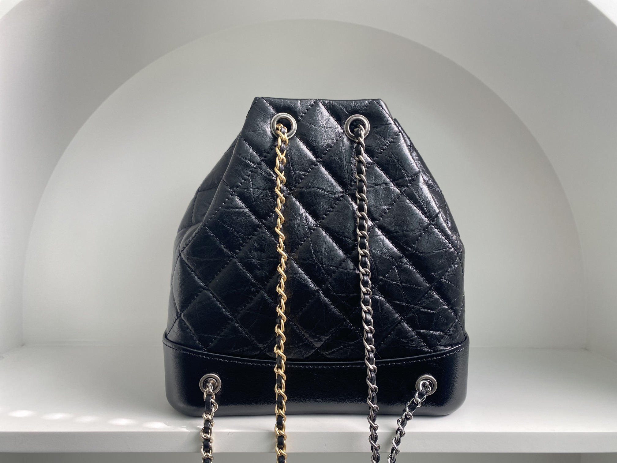 Bagsaaa Ch**el BLACK QUILTED AGED CALFSKIN SMALL GABRIELLE BACKPACK - 26x25x11cm