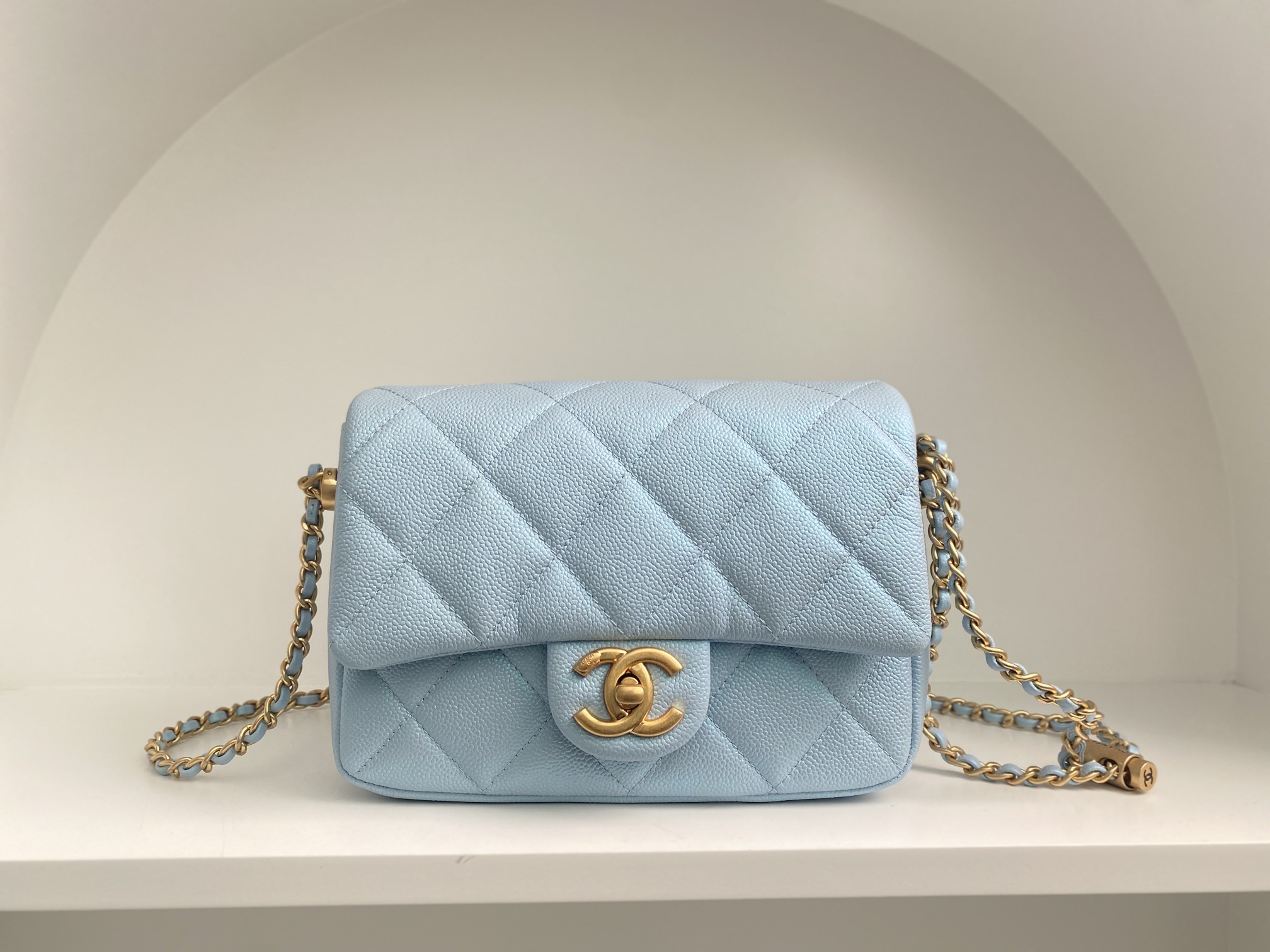 Bagsaaa Ch**el Caviar Quilted Square Mini Blue 21K - 19x13x17cm