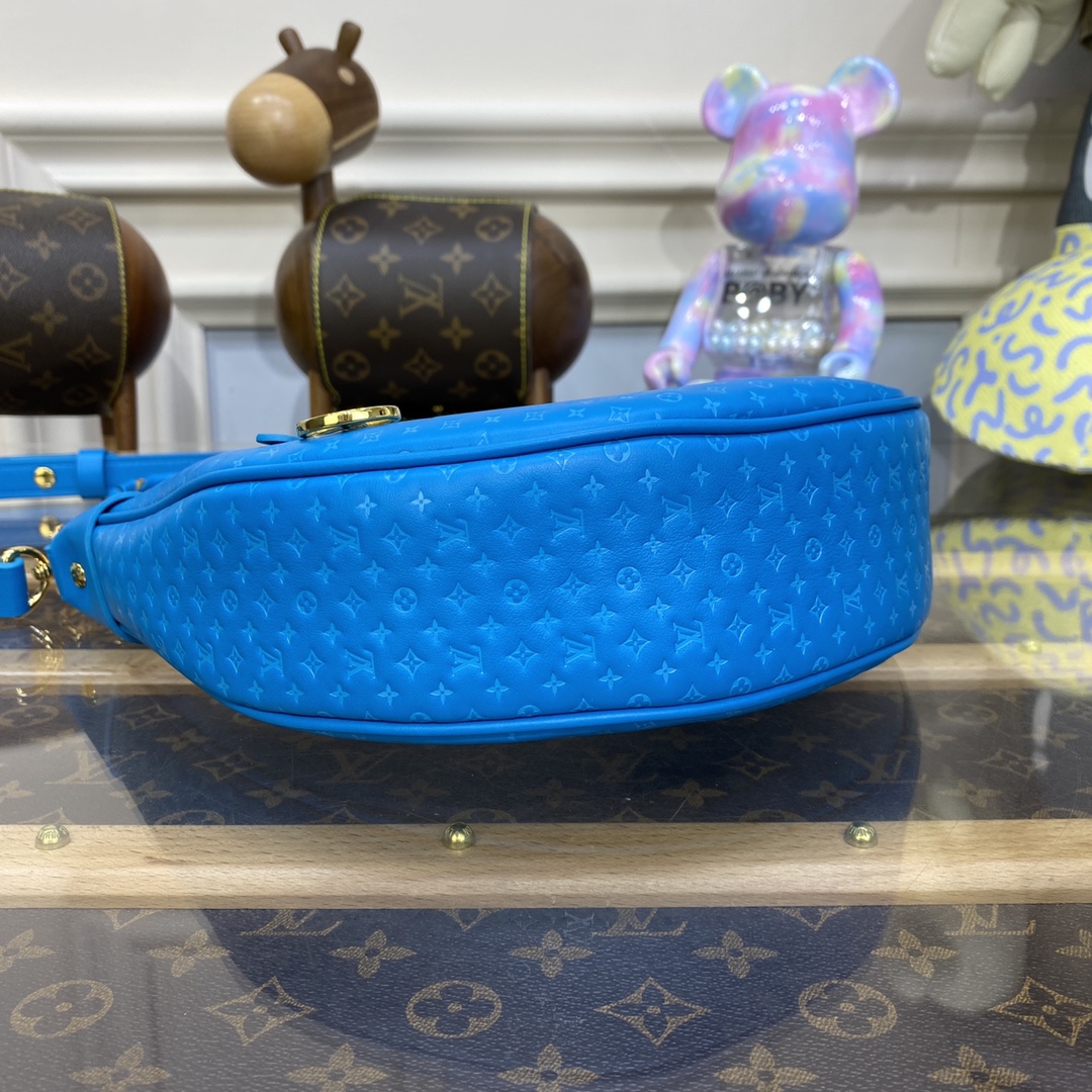 Bagsaaa L0vis Vvtt0n Loop H27 Calfskin Blue - 23 x 13 x 6 cm