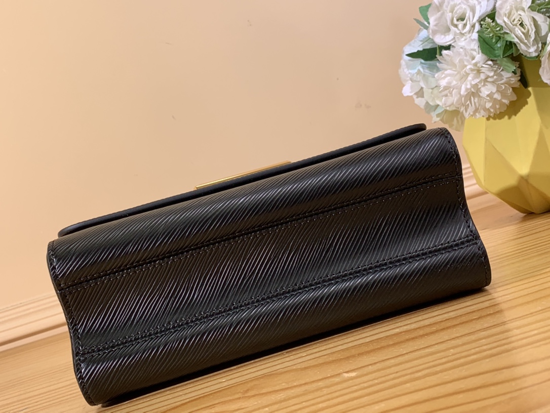 Bagsaaa L0vis Vvtt0n Twist MM Bag Black Epi grained - 23 x 17 x 9.5 cm