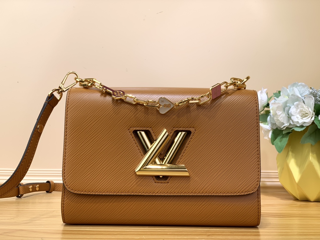 Bagsaaa L0vis Vvtt0n Twist MM Bag Brown Epi grained with charm gold strap - 23 x 17 x 9.5 cm