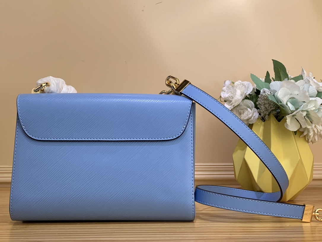 Bagsaaa L0vis Vvtt0n Twist PM Bag Blue Epi grained with charm gold strap - 19 x 15 x 9cm