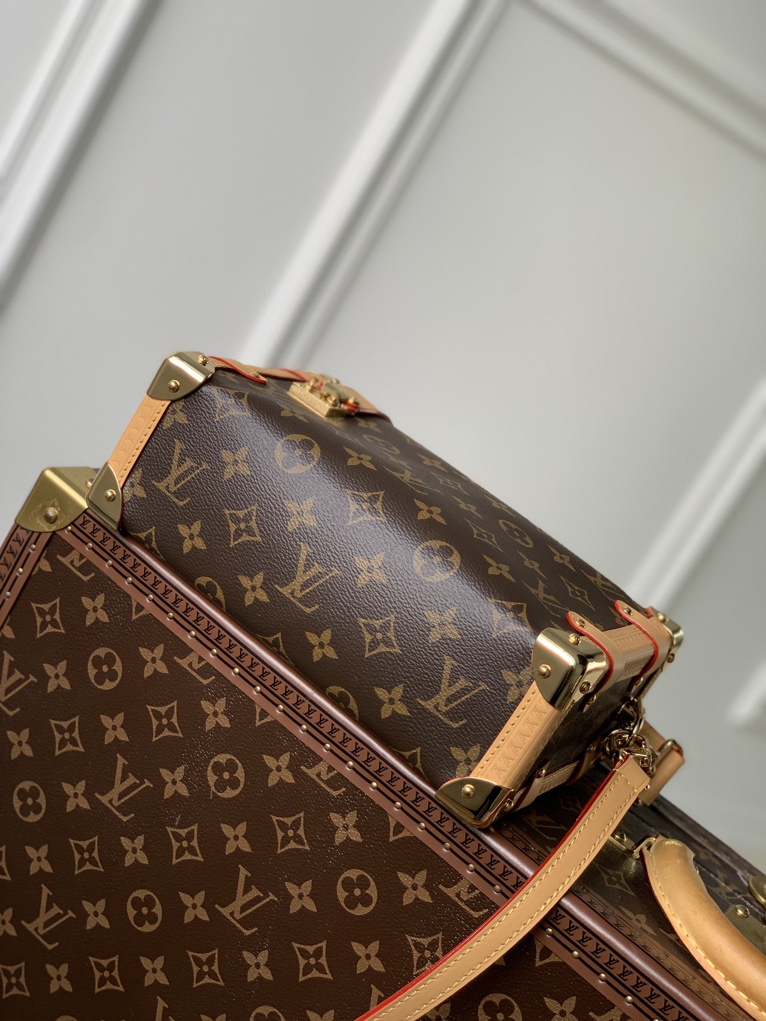 Bagsaaa L0vis Vvtt0n Side Trunk MM Monogram Canvas M46358 - 23.5 x 16 x 8.5 cm