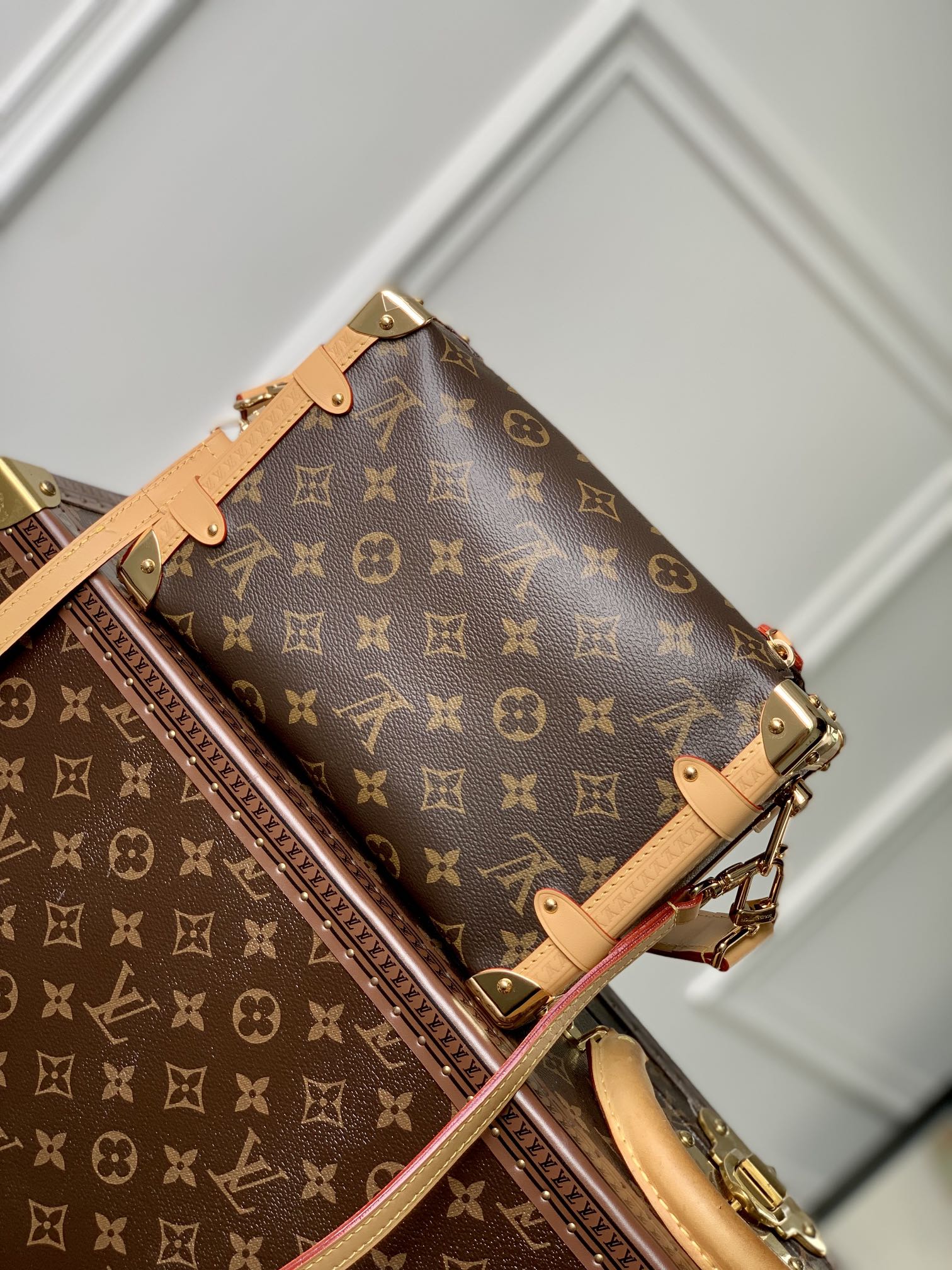 Bagsaaa L0vis Vvtt0n Side Trunk MM Monogram Canvas M46358 - 23.5 x 16 x 8.5 cm