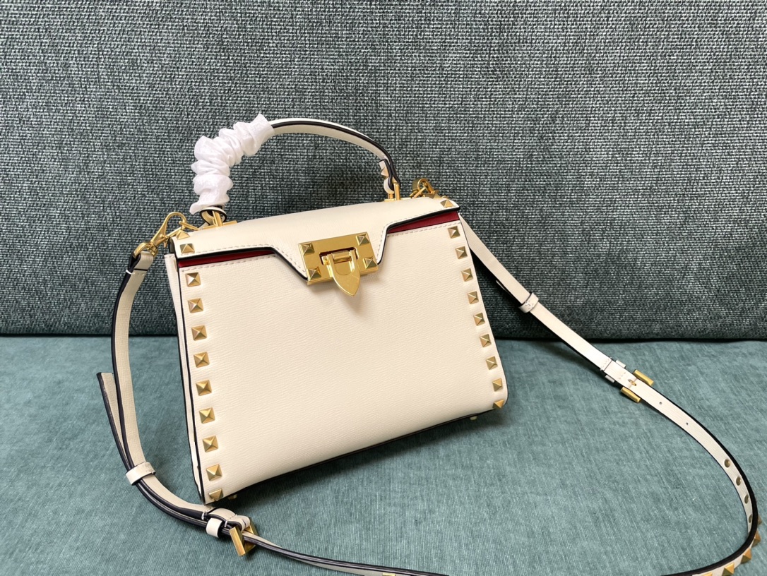 Bagsaaa Va1e*ntin0 Garavani Rockstud Alcove Cream Bag - 22*17*9cm
