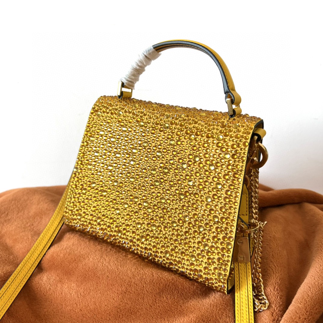 Bagsaaa Va1e*ntin0 Vsling Mini Handbag With Sparkling Embroidery Yellow - W19xH13xD9 cm