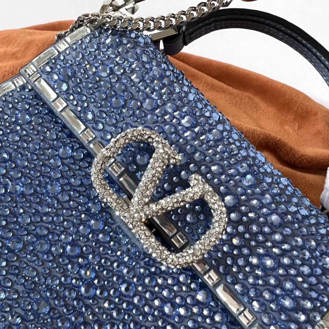 Bagsaaa Va1e*ntin0 Vsling Mini Handbag With Sparkling Embroidery Blue - W19xH13xD9 cm