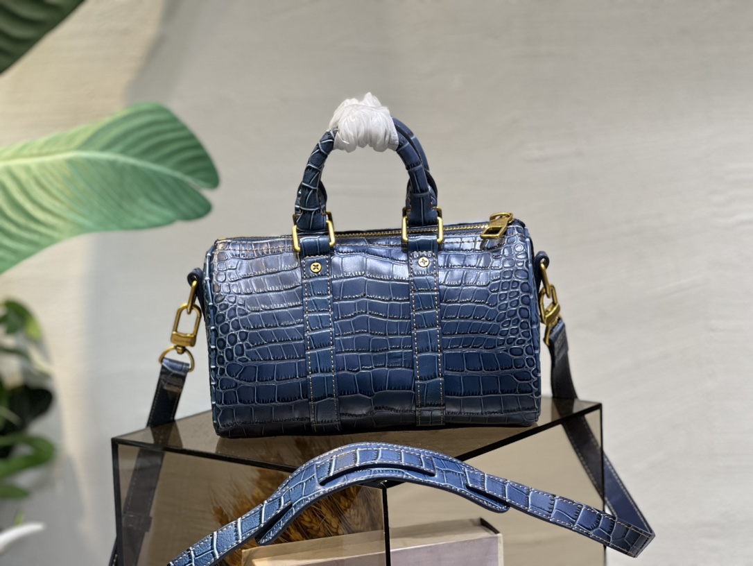 Bagsaaa L0vis Vvtt0n Keepall XS Crocodilian leather - 21 x 12 x 9 cm