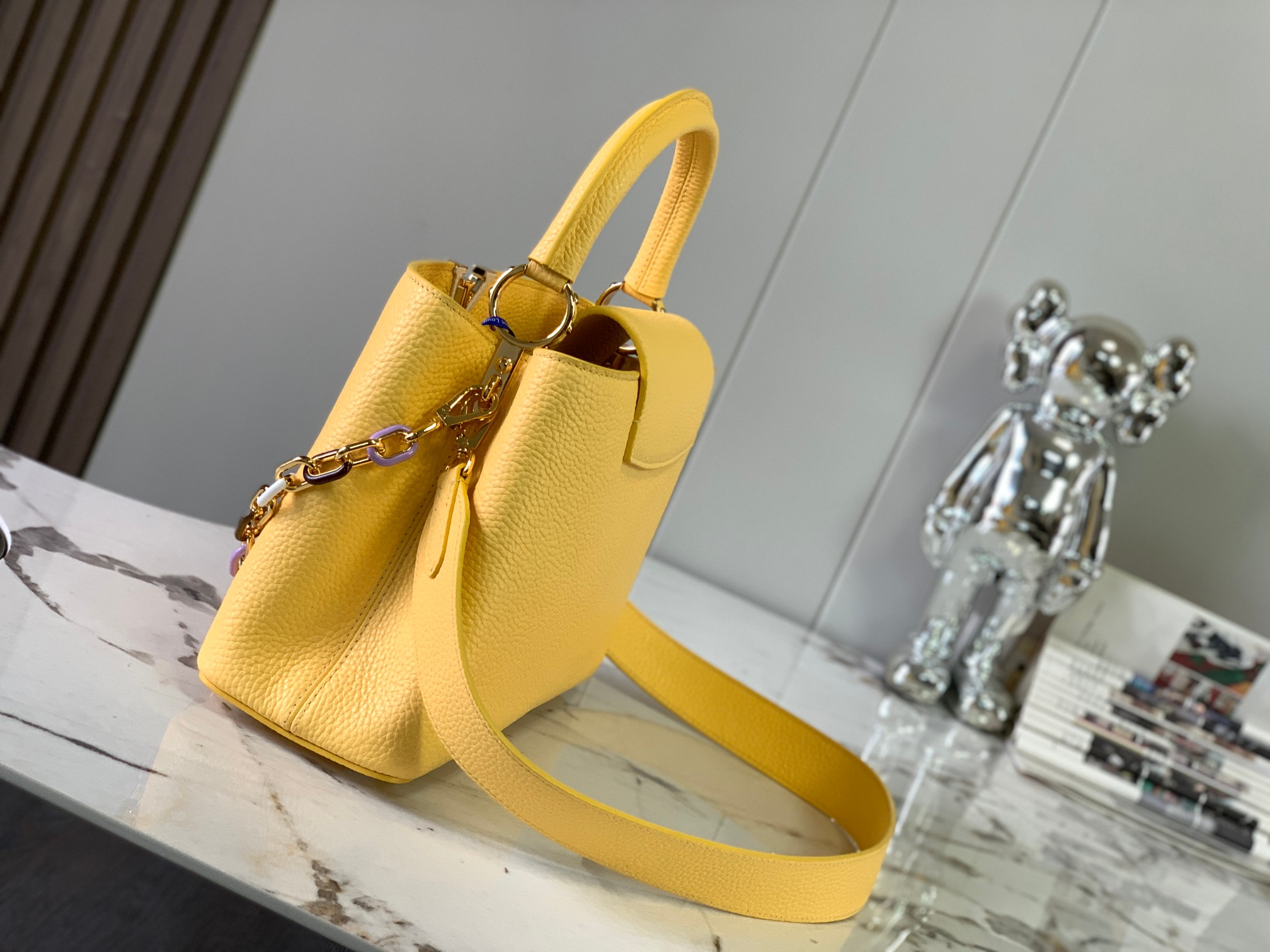 Bagsaaa L0vis Vvtt0n Capucines MM Bag Yellow Taurillon leather With Chain Strap - 31.5 x 20 x 11 cm