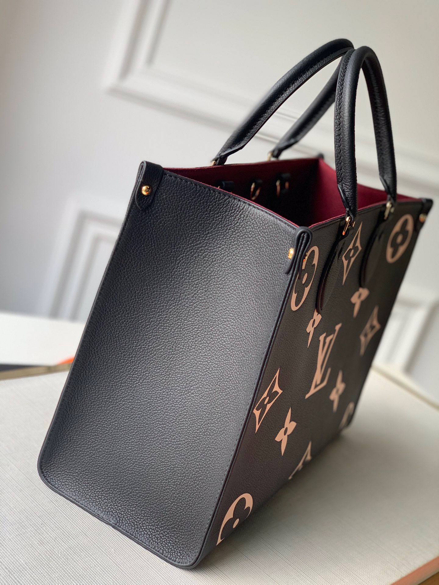 Bagsaaa L0vis Vvtt0n Onthego GM Bicolor Black - 41 x 34 x 19 cm