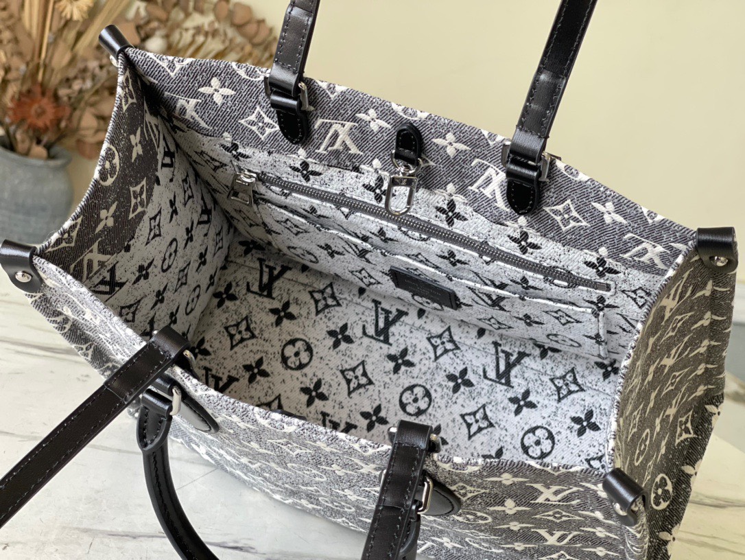 Bagsaaa L0vis Vvtt0n Onthego MM Denim Black - 35 x 27 x 14 cm
