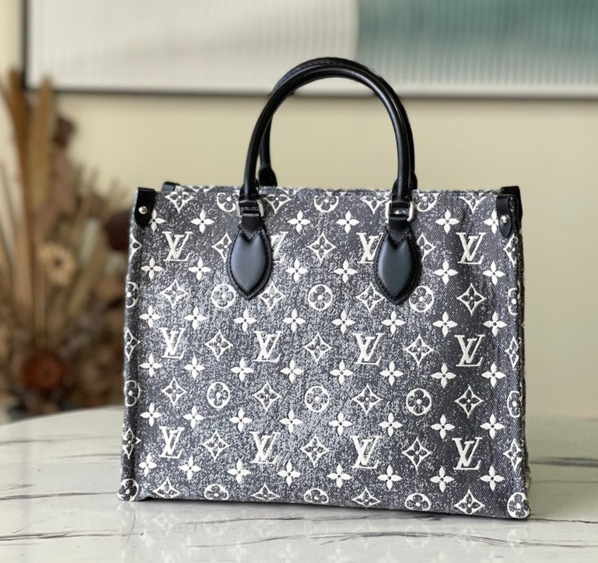 Bagsaaa L0vis Vvtt0n Onthego MM Denim Black - 35 x 27 x 14 cm