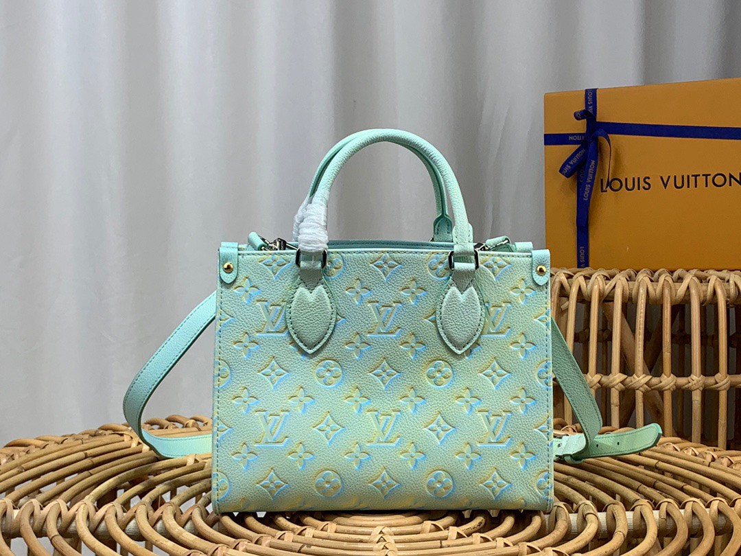 Bagsaaa L0vis Vvtt0n Onthego PM Green Sprayed grained cowhide - 20.5 x 13.5 x 12 cm