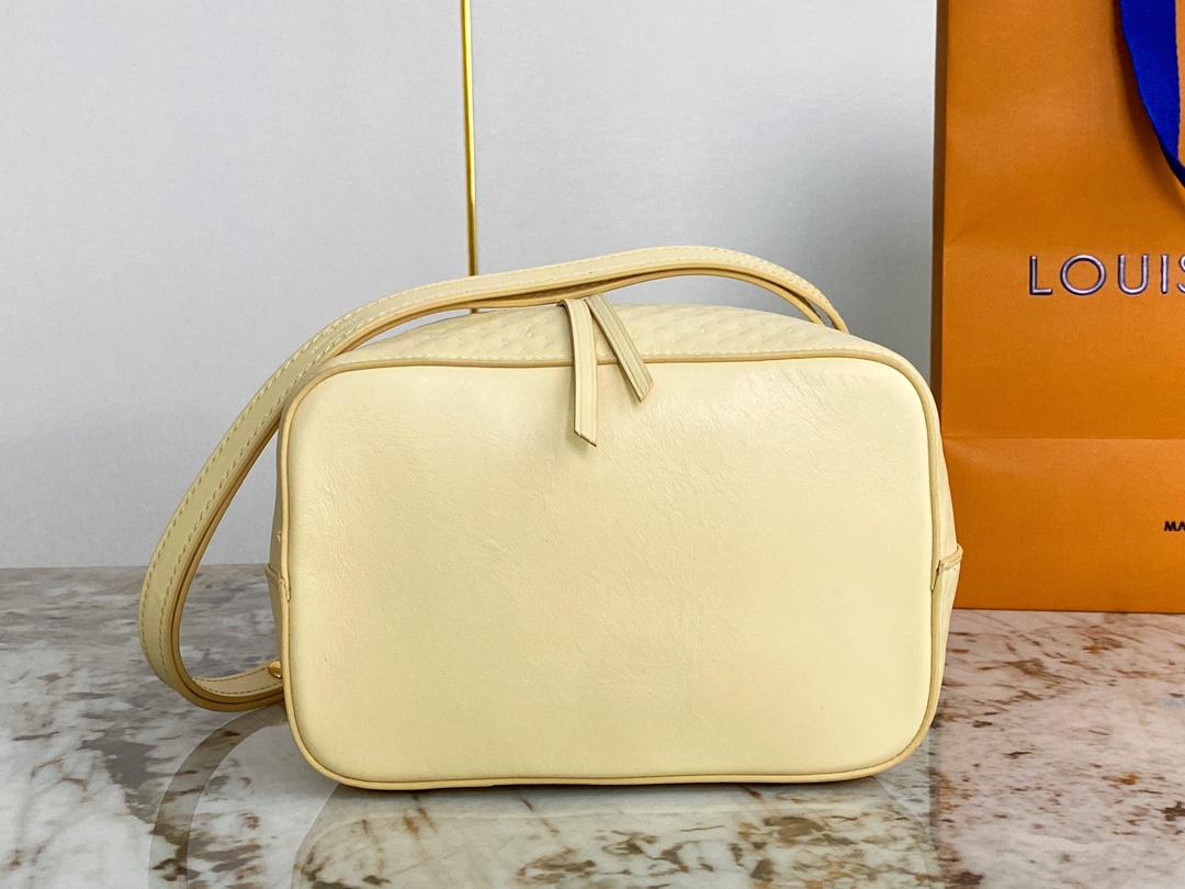Bagsaaa L0vis Vvtt0n Neonoe BB Yellow Calfskin - 20 x 20 x 13 cm