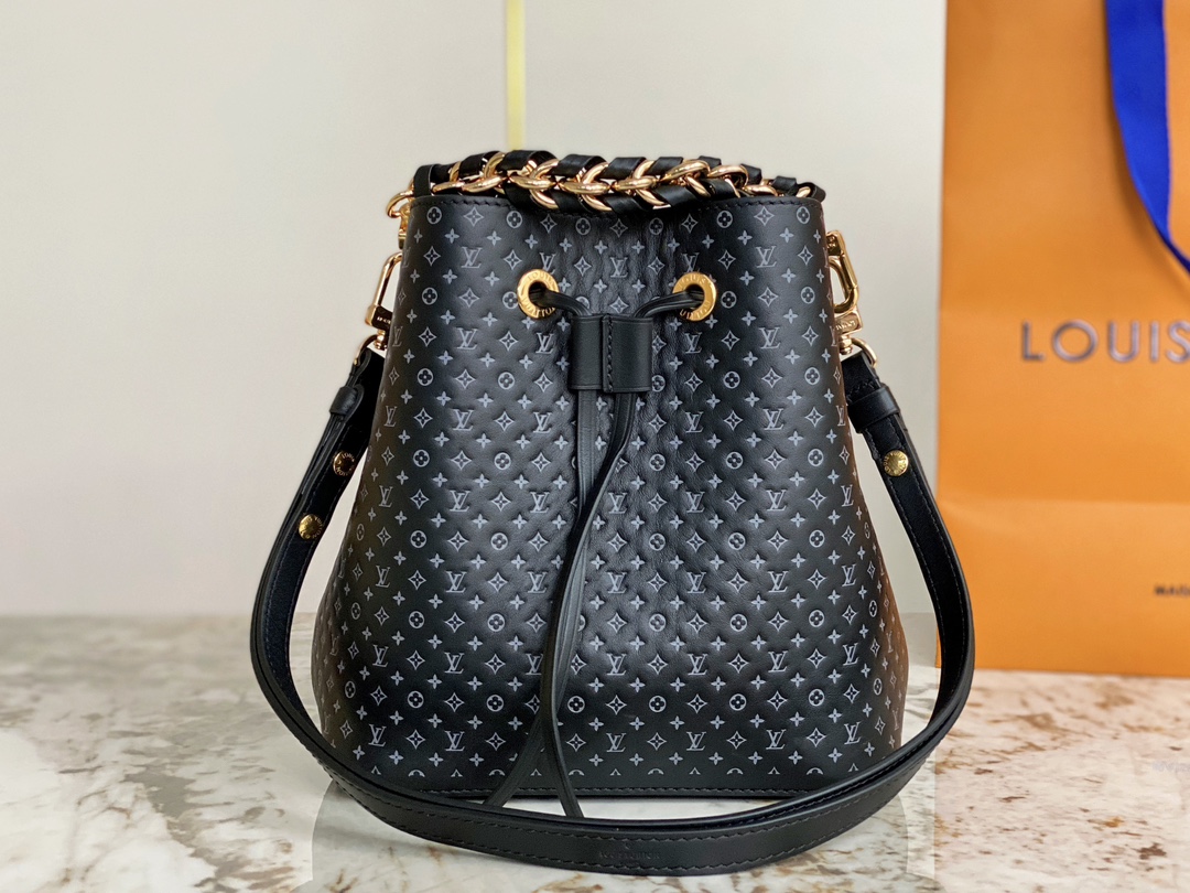 Bagsaaa L0vis Vvtt0n Neonoe BB Black Calfskin - 20 x 20 x 13 cm