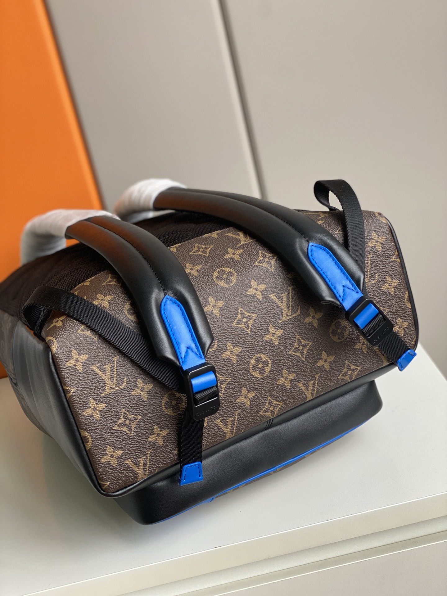 Bagsaaa L0vis Vvtt0n Dean Bakcpack With Blue - 31 x 41.5 x 15.5 cm