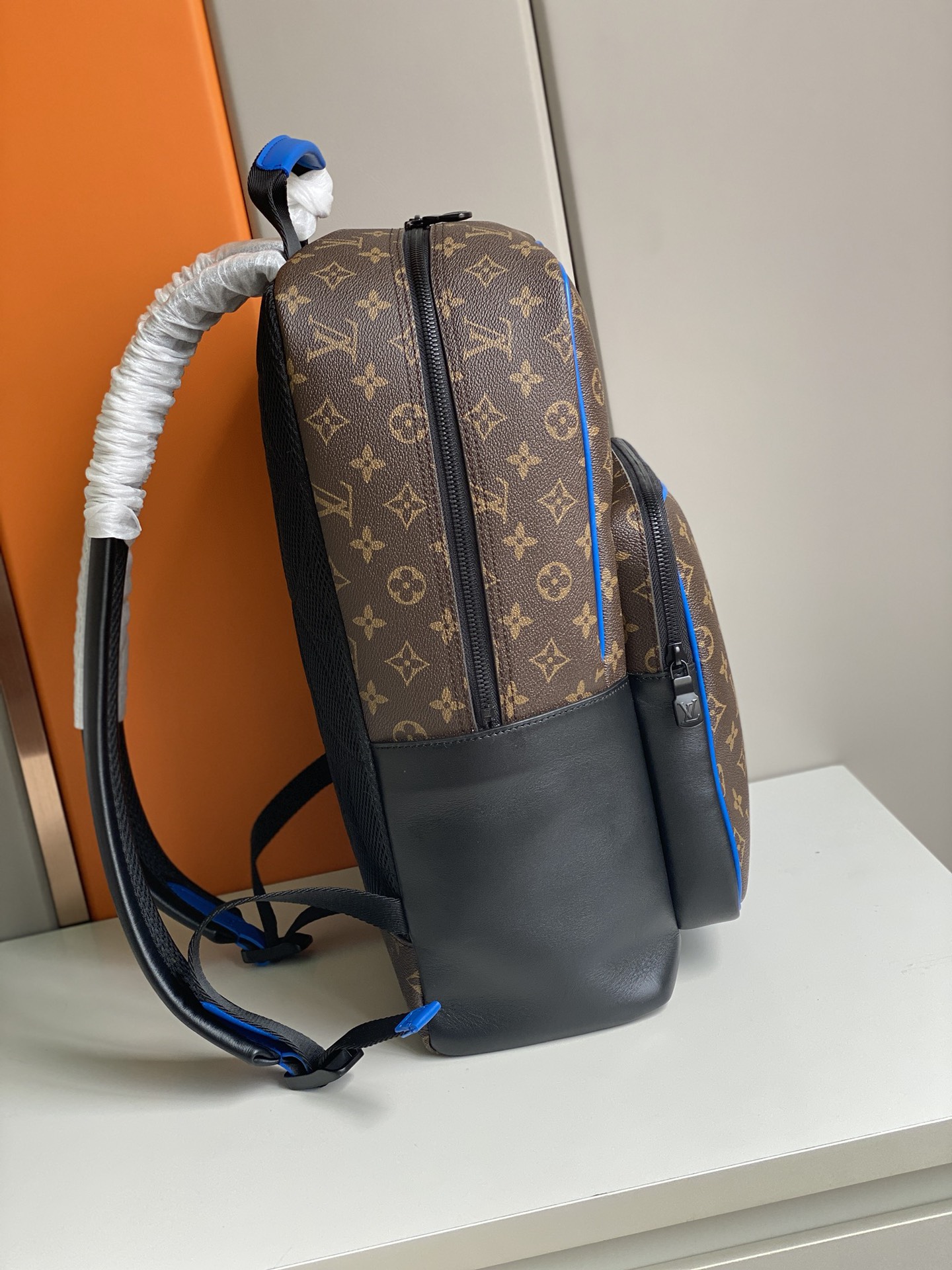Bagsaaa L0vis Vvtt0n Dean Bakcpack With Blue - 31 x 41.5 x 15.5 cm