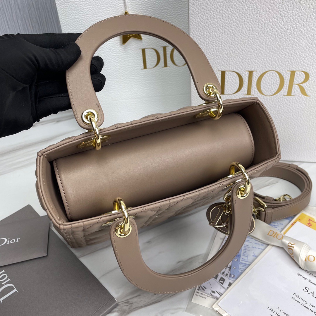 Bagsaaa D10r Lady Medium Taupe Lambskin Leather - 24cm