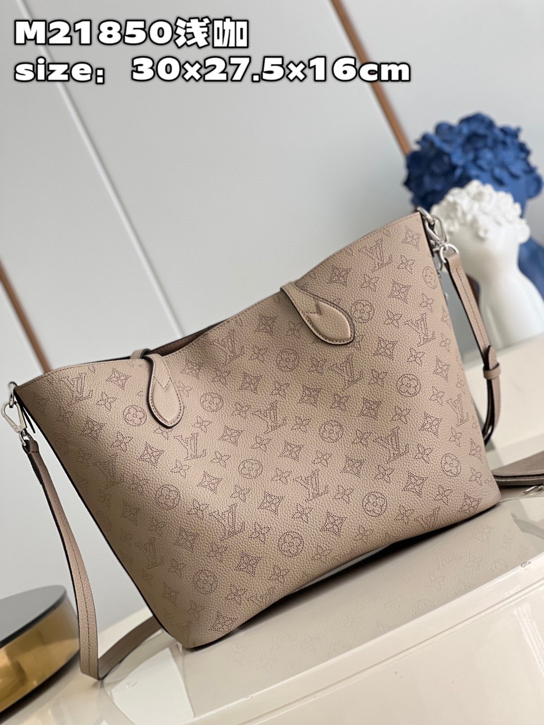 Bagsaaa L0vis Vvtt0n Blossom MM Tote Galet Bag - 30 x 27.5 x 16 cm