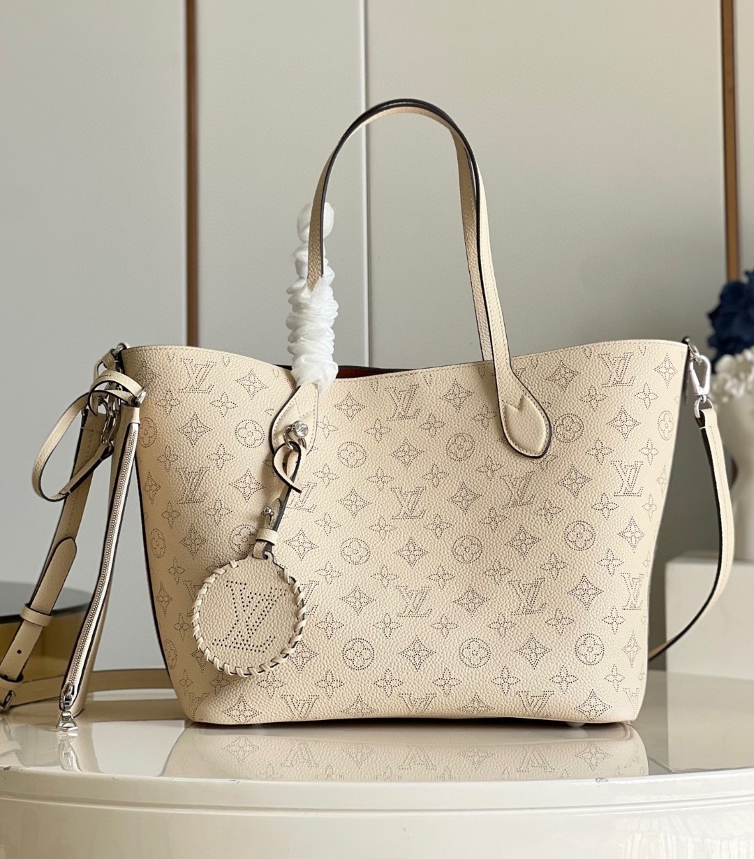 Bagsaaa L0vis Vvtt0n Blossom MM Tote Cream Bag - 30 x 27.5 x 16 cm