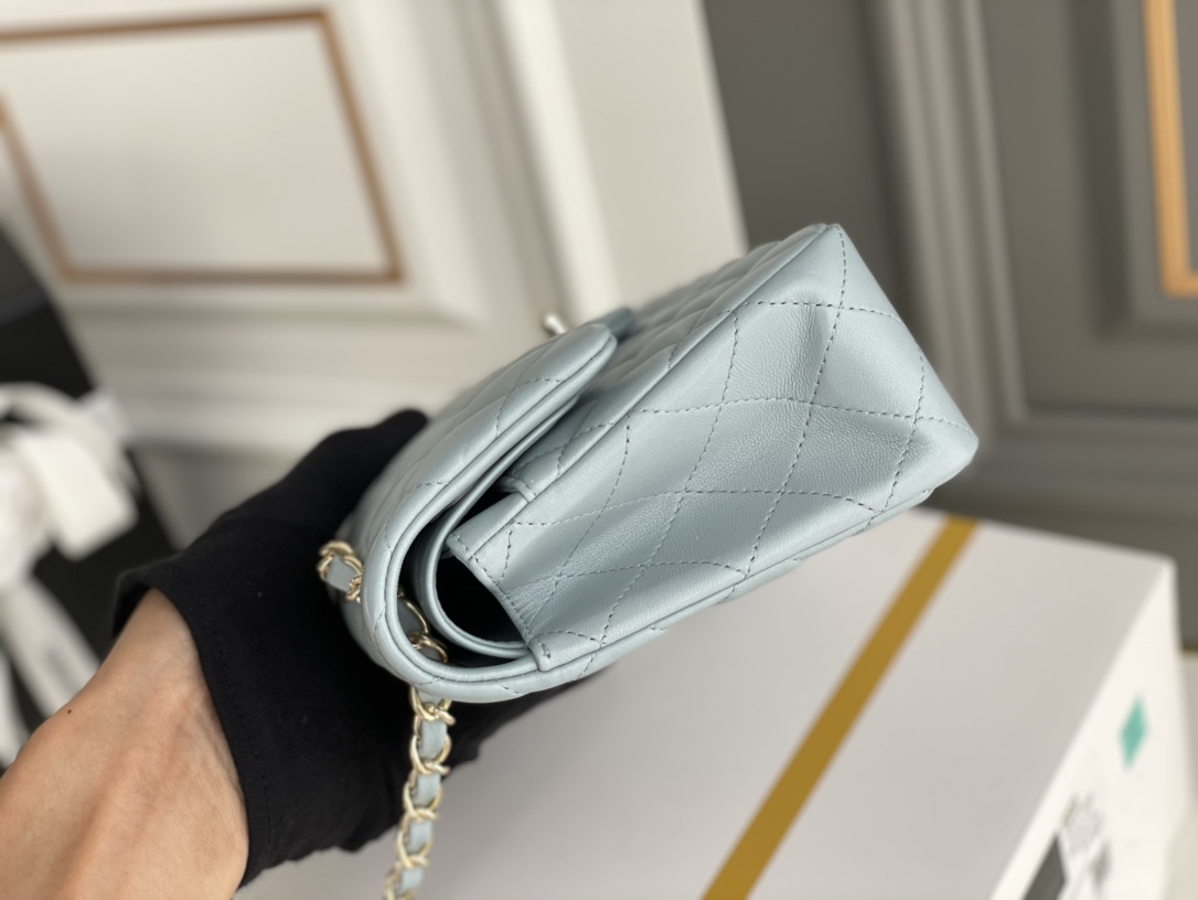 Bagsaaa Ch**el Classic Flap Small Bag in Light Blue - 23cm