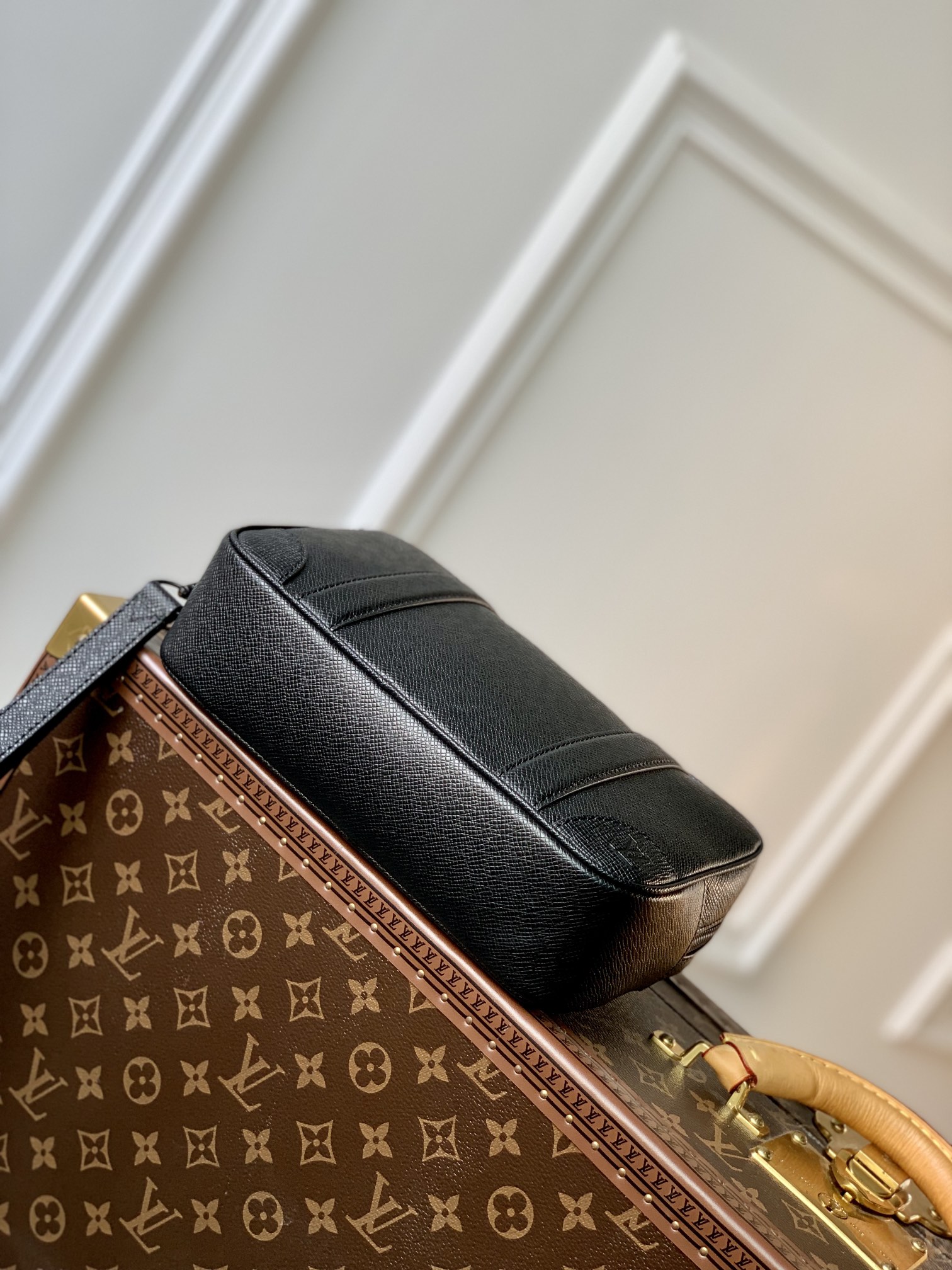 Bagsaaa L0vis Vvtt0n Pochette Kasai All Black - 25 x 15.5 x 6.5 cm