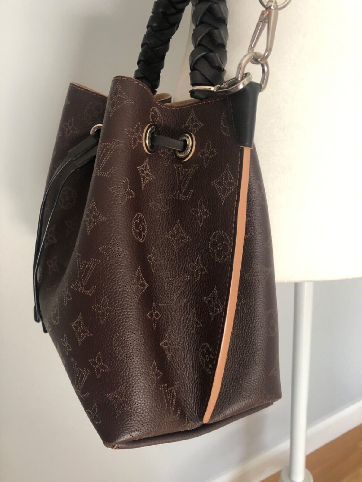Bagsaaa L0vis Vvtt0n Muria Mahina Neonoe Brown Chocolate - 25 x 25 x 20 cm