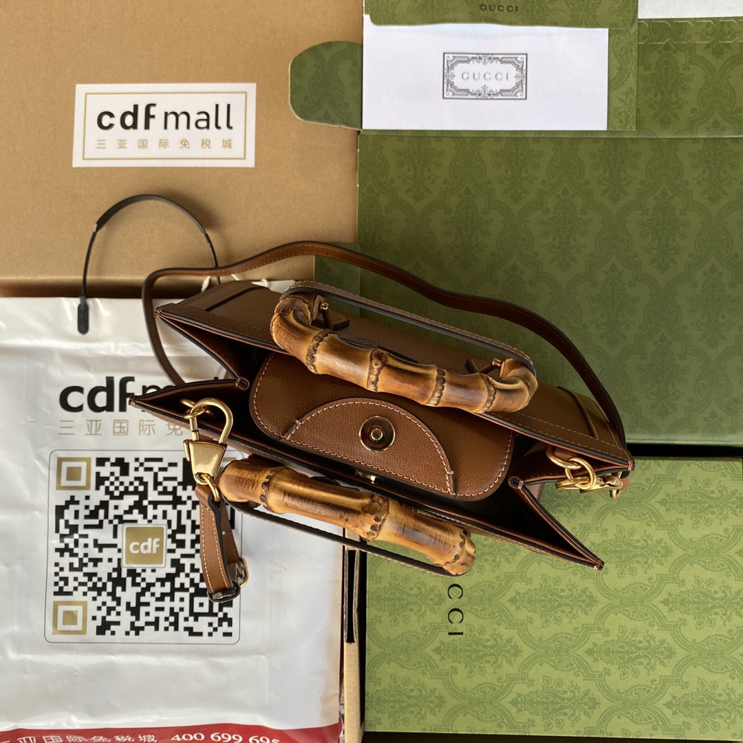 Bagsaaa Gvc*1 Diana Small Tote Brown Leather - W27cm x H24cm x D11cm