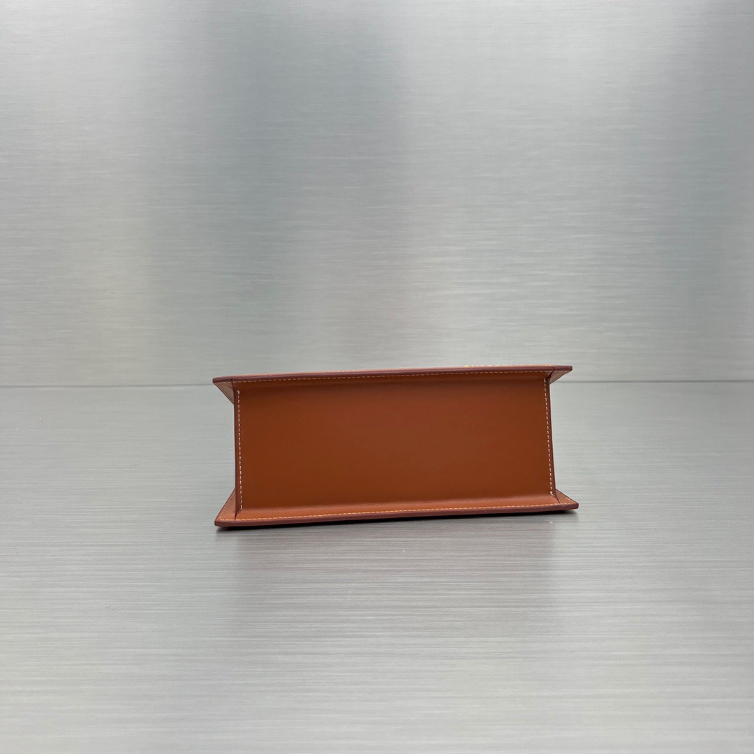 Bagsaaa Jacquemus Le Grand Chiquito Brown Leather - 22x18cm