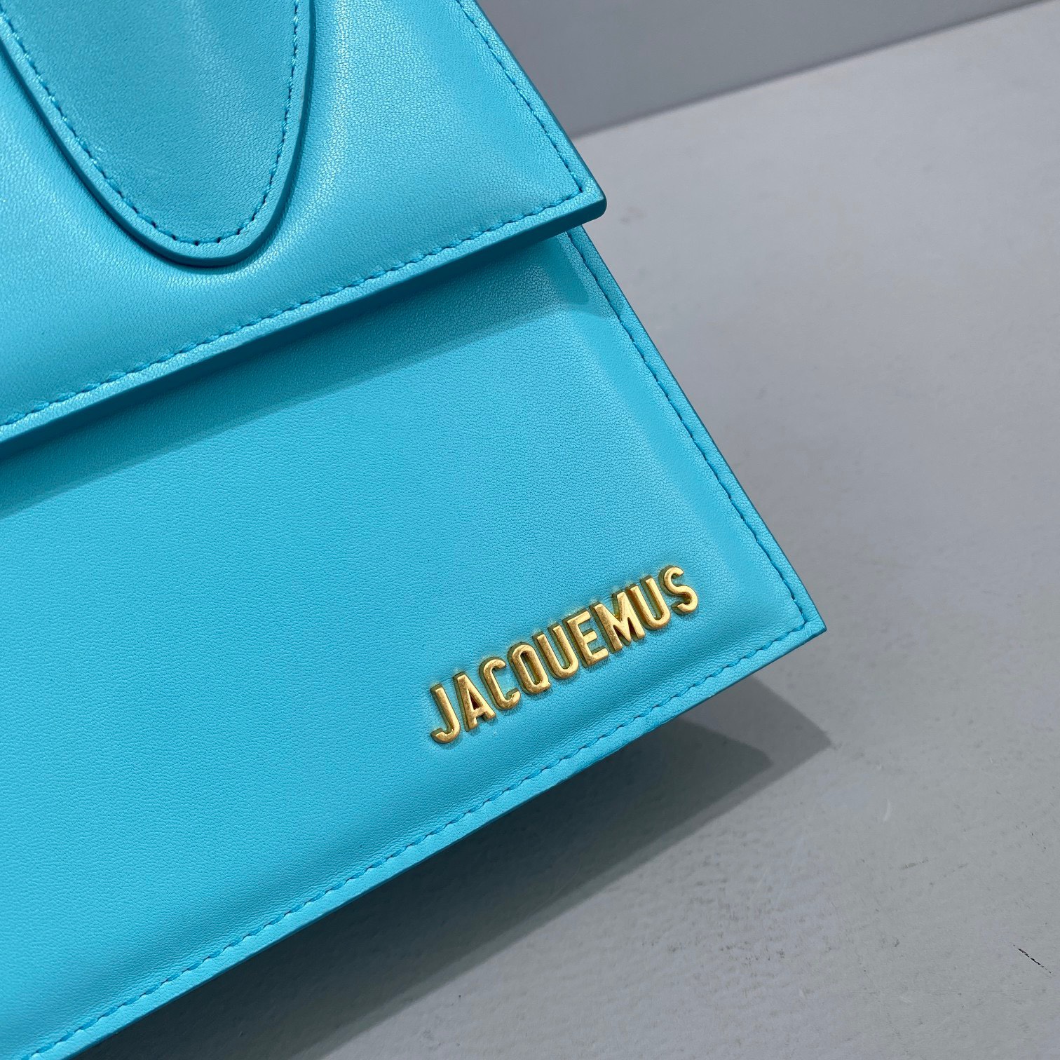 Bagsaaa Jacquemus Le Grand Chiquito Blue Leather - 22x18cm